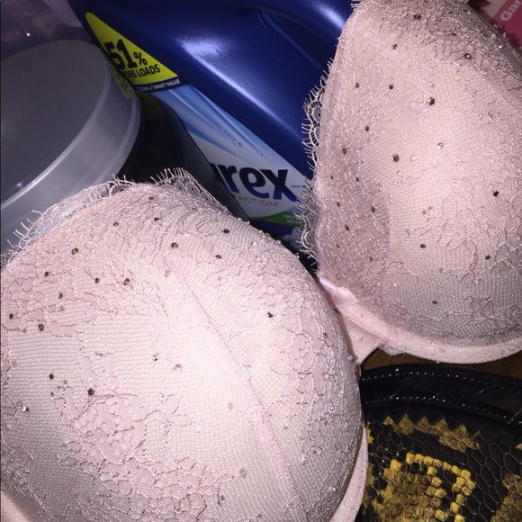 Bra - Picture 2 of 5